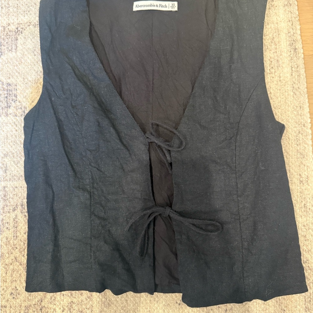 Abercrombie & Fitch Black Linen Tie-Front Vest